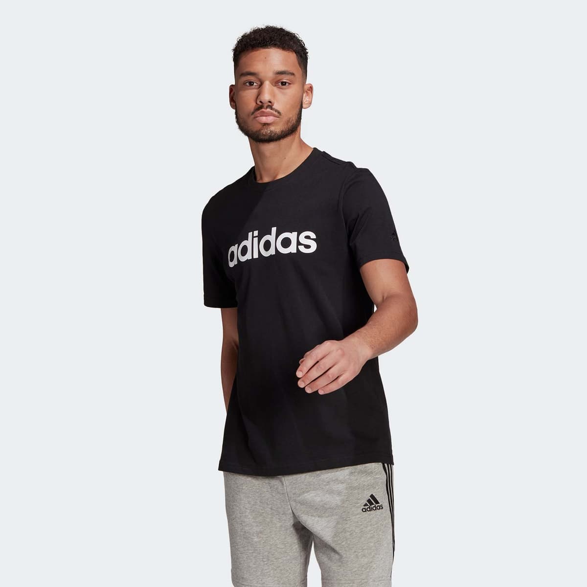 Essentials Embroidered Linear Logo T-Shirt Μαυρο