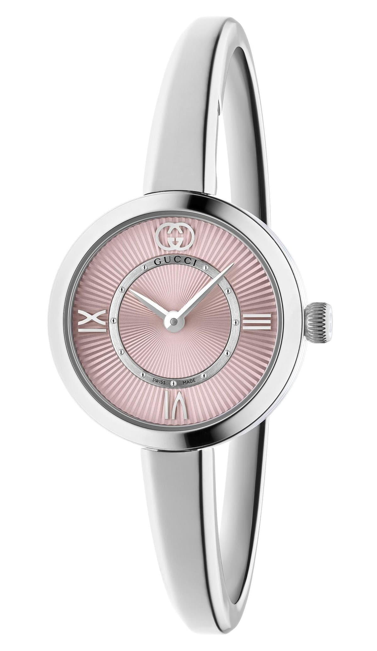 GUCCI Model 2000 Swiss Made - YA167514, Silver case with Stainless Steel Bracelet